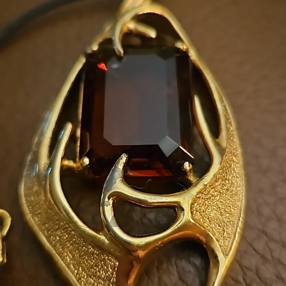 VTG SARAH COVENTRY 1963 Witchy Crystal Molten Topaz Pendant Rope Necklace